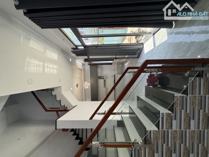 Nhà mới 3 tầng-hẻm 3m-ngay võ thị nhờ-quận 7-119m2-chỉ 5.68 tỷ - 1
