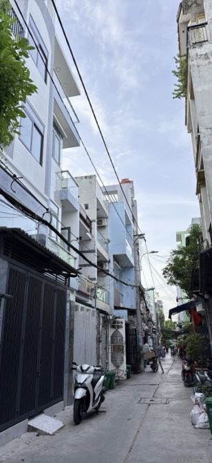 Nhà Đường số 8 - Nguyễn Văn Khối; trung tâm tiện ích; NGANG 4.8m 3PN cách MẶT TIỀN tầm 40m - 1