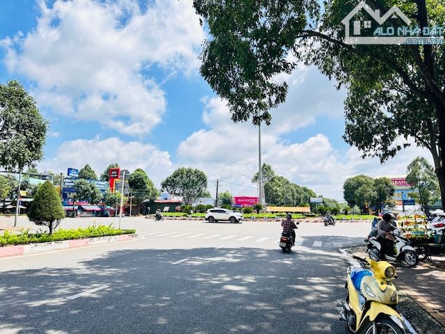 BÁN LÔ ĐẤT CHÂN DÀI THUỘC KP 4, PHƯỜNG TÂN THÀNH - TP HỒ CHÍNH MIMH CHỈ 1 TỶ 800TR - 1
