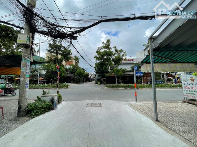 Bán đất đường khu y tế kỹ thuật Cao diện tích 14 x 33 nở hậu 16m (555m2) giá 30 tỷ TL - 1