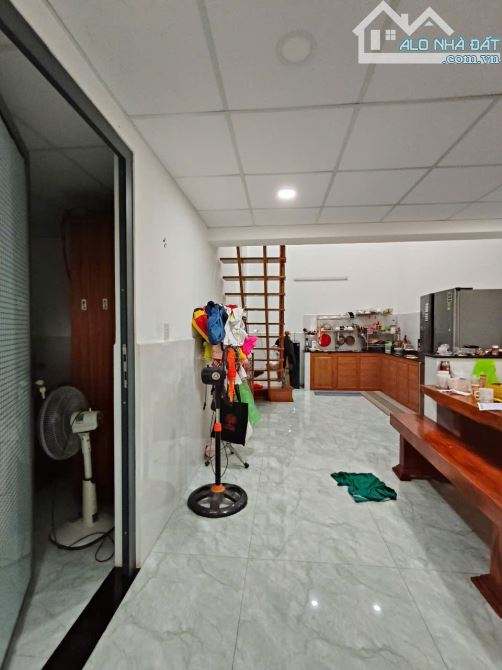 NHÀ ĐẸP 328M² – GẦN CHỢ CẦU XÁNG, SÁT TRẦN VĂN GIÀU – CHỈ 3.1 TỶ TL - 1