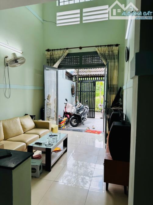 BÁN NHÀ ĐƯỜNG XE TẢI - QUẬN 12 P.TÂN THỚI HIỆP - 50M2 3 TẦNG - SÁT GÒ VẤP - NHỈNH 4 TỶ - 1