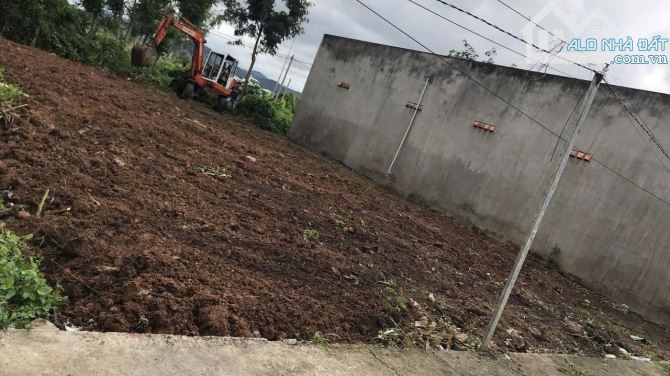 ĐẤT PHƯỜNG LONG TOÀN – TRUNG TÂM BÀ RỊA - 3tỷ100-ngang 12,6 dài 17 ,6 met - 1