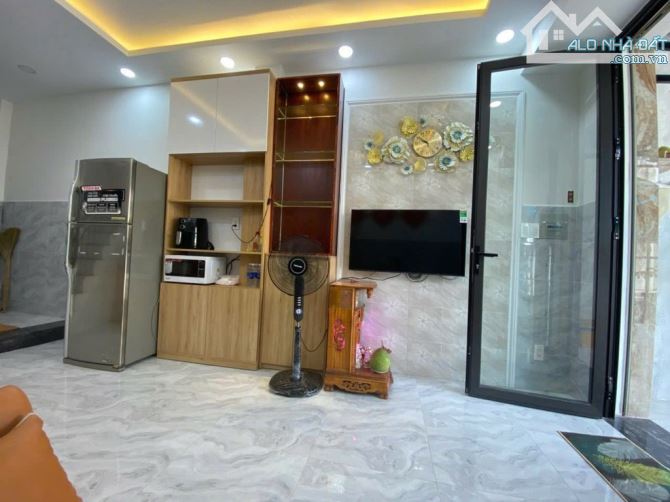 BÁN NHÀ ĐẸP -MTKD 12M ĐƯỜNG LÊ LÂM TÂNPHÚ-CẠNH THOẠI NGỌC HẦU-NGUYỄNSƠN-DTSD70M²*4TẦNGBTCT - 1
