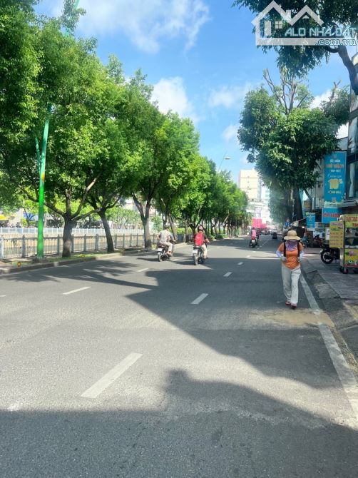BÁN NHÀ PHAN VĂN TRỊ - 49m2 - XUNG QUANH ĐẦY ĐỦ TIỆN ÍCH - 1