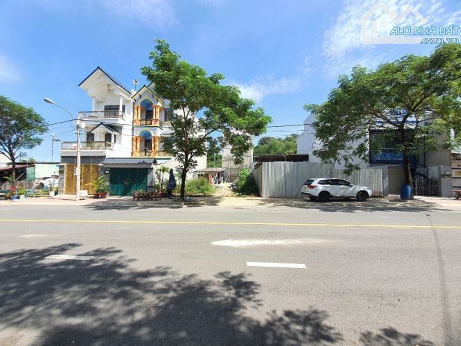 Đất đẹp kdc Châu Thới gần BigC Go và làng đại học quốc gia Tphcm - 1