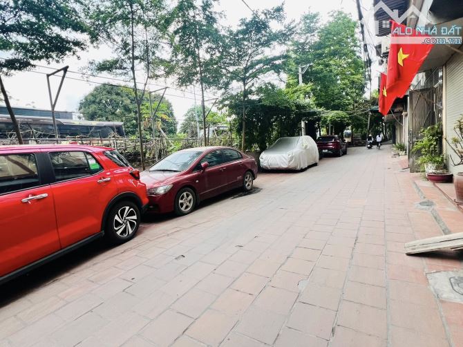 Nhà đẹp ở luôn Cầu Diễn Bắc Từ Liêm. Sổ vuông 37m, 4 tầng MT3m3 Giá 11 tỷ Ngõ ô tô tránh - 1