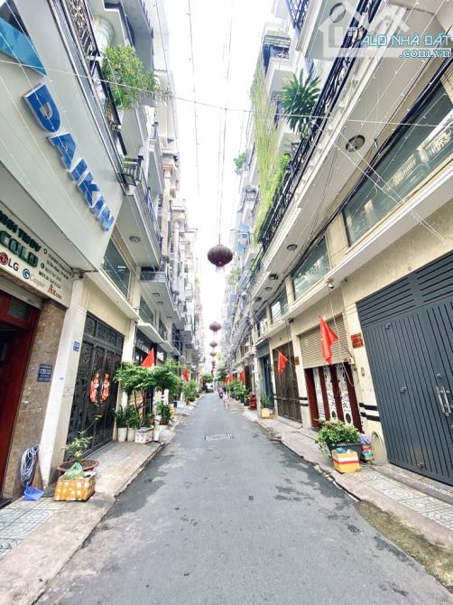 Bán nhà mới xây, hẻm ô tô thông Huỳnh Văn Nghệ - Trần Thị Trọng, Tân Bình – chỉ nhỉnh 8 tỷ - 1