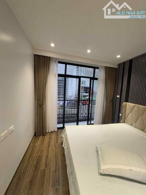 Tôn Đức Thắng, Nhà đẹp ở ngay, 10m oto tránh, 30m ra phố, 6 tầng TM. 40m2, mt 4m. 12.4 tỷ! - 14