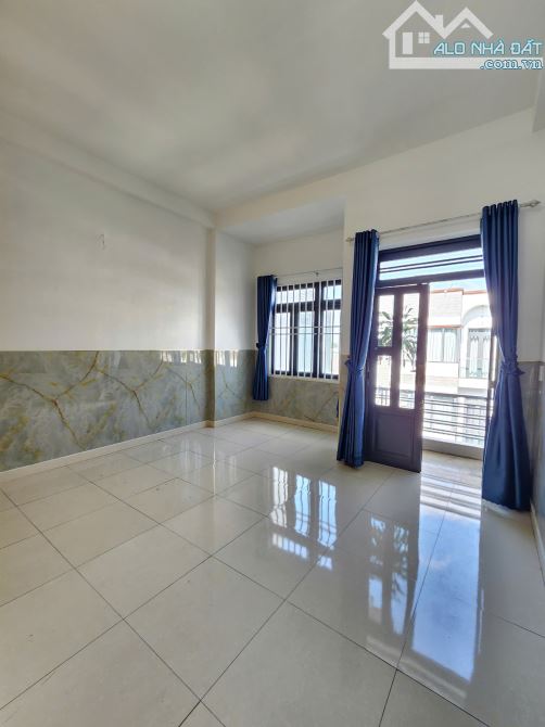Bán nhà 1 trệt 2 lầu p.Tân Đông Hiệp Tp Dĩ An chỉ 4,99 tỷ TL M4377 - 18