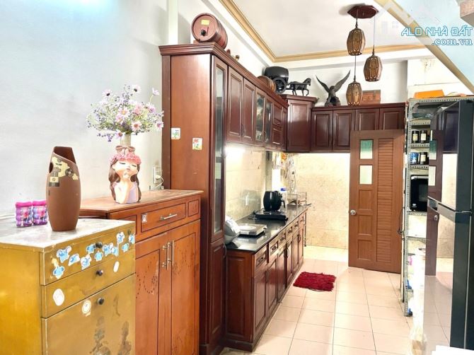 Bán nhà mặt tiền đường Nguyễn Văn nghi phường 7 quận gò vấp - 2