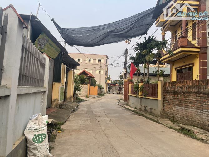 Bán đất Thanh Lâm,Mê Linh,gần vành đai 4,dt 52m full đất ở,đường thông,giá nhỉnh 2 tỷ - 2