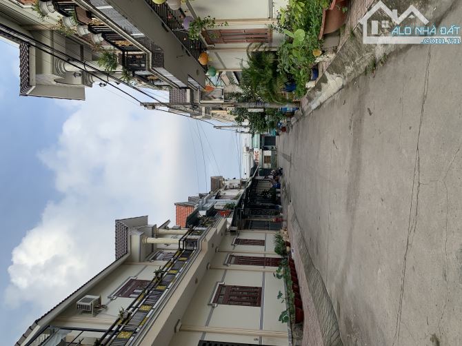 Bán Nhà Dĩ An, Quốc Lộ 1k, ĐT 743, DT: 63m2 , 4 tỷ xx - 2