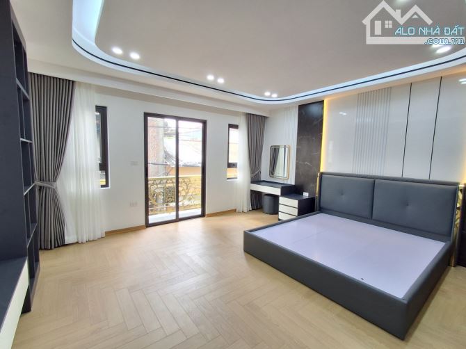 Bán gấp! Nguyễn Thái Học, Hà Đông 50m2*5 tầng, ô tô tránh, vỉa hè, thang máy, nhỉnh 13 tỷ - 2