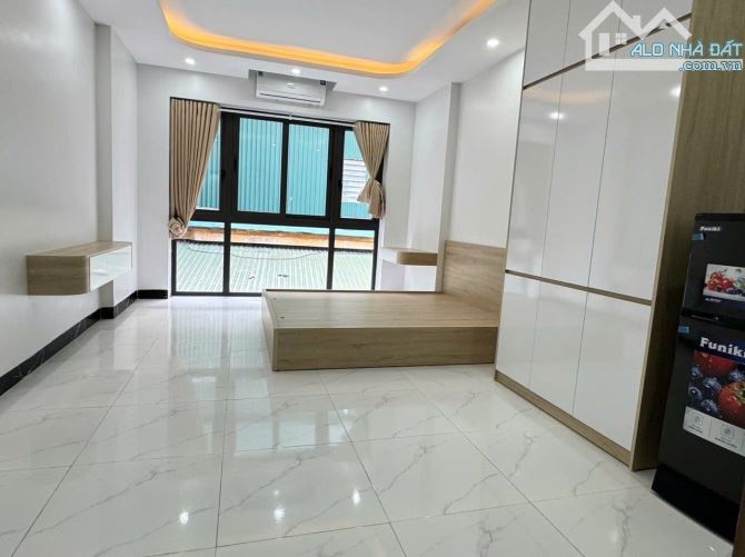 Bán tòa ccmn phố Minh Khai - Hoàng Mai, Dt 60m2, 6t, dòng tiền 60tr/tháng. - 2