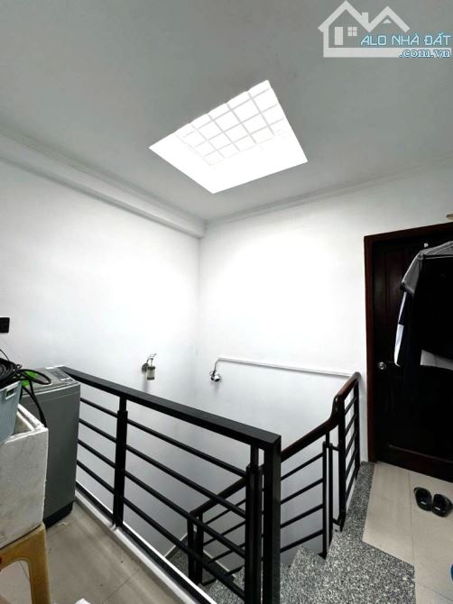 Bán nhà HXH ĐẾN CỬA Nguyễn Đình Chiểu Q.3, 5 tầng, nở hậu tài lộc, chỉ 9.x tỷ - 2