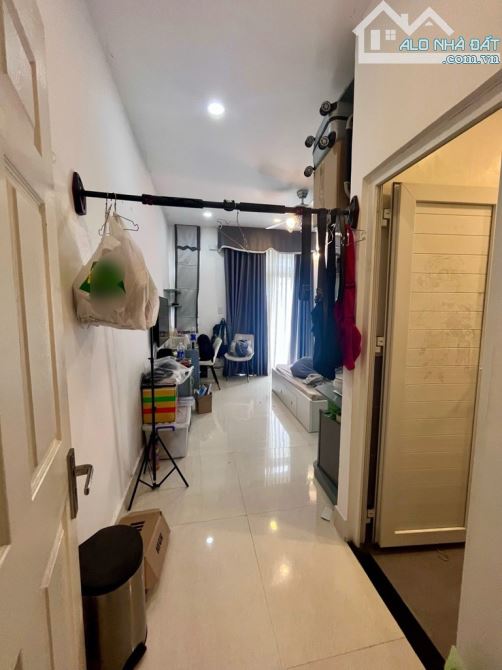CHDV - 7 Phòng - Thạnh Lộc 44 - 5 tầng - 60m2 - thang máy - 20tr/tháng - Giá 5,55 tỷ - 2