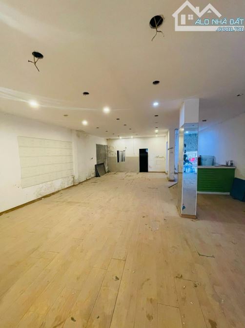 Bán đất tặng nhà Hồ Tùng Mậu Cầu Diễn Lô Góc - Vỉa Hè ô tô tránh kinh doanh 70m2 giá 22 Tỷ - 2