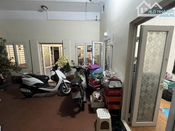 BÁN ĐẤT TẶNG NHÀ MẶT PHỐ TRẦN KHÁT CHÂN, 2 LÀN OTO TRÁNH, DT 83M, MT 5.2M, GIÁ 30.5 TỶ - 2