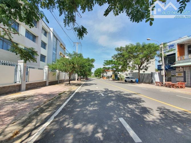 Đất đẹp kdc Châu Thới gần BigC Go và làng đại học quốc gia Tphcm - 2