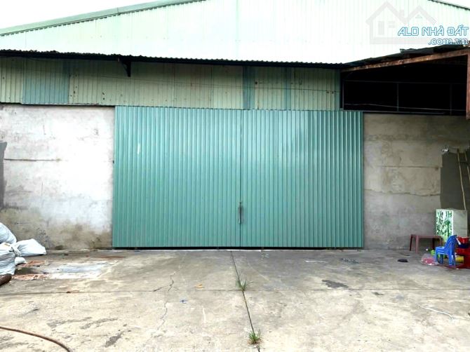 BÁN RẺ KHO, NHÀ XƯỞNG TRẢNG DÀI, GÓC 2 MẶT TIỀN ĐƯỜNG NGUYỄN KHUYẾN, SỔ HỒNG RIÊNG - 2