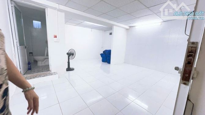 BÁN NHÀ DIỆN TÍCH LỚN 100M2 GẦN CẦU RỒNG KIỆT Ô TÔ LƯƠNG THẾ VINH  6.2 TỶ - 2