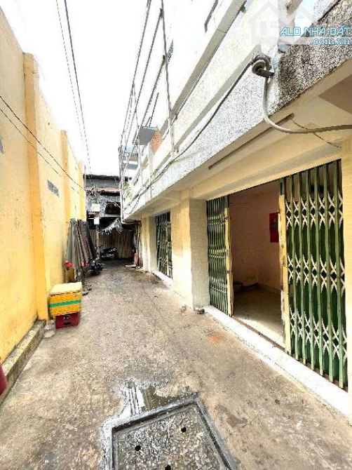 Bán Nhà 2 tầng (4.5x16), Mặt Tiền Chợ Phú Xuân, TT Nhà Bè, Giá Chỉ 4.3 Tỷ. - 3