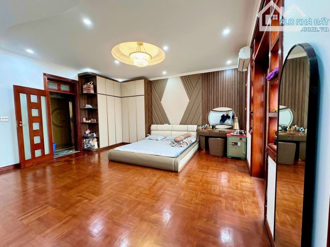 BÁN NHÀ TRẦN QUỐC HOÀN, VỊ TRÍ KINH DOANH, Ô TÔ TRÁNH, KINH DOANH 60m2, giá 26.5 tỷ. - 3