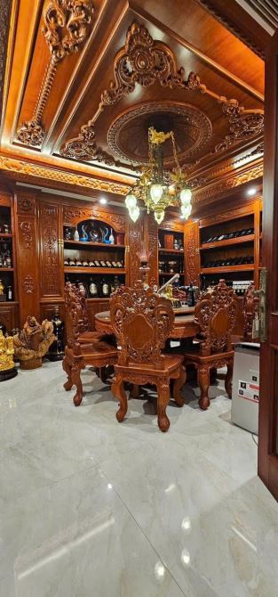 Bán biệt thự Vườn Đào Tây Hồ, 300m2 x 4 tầng có hầm, chỉ 142 tỷ - 3