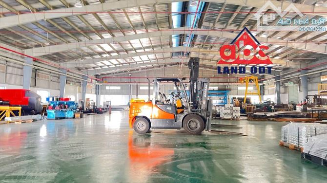 X085 Bán xưởng trong khu CN Trảng Bom Đồng nai DT : 11000m2 - Giá 90ty - 3