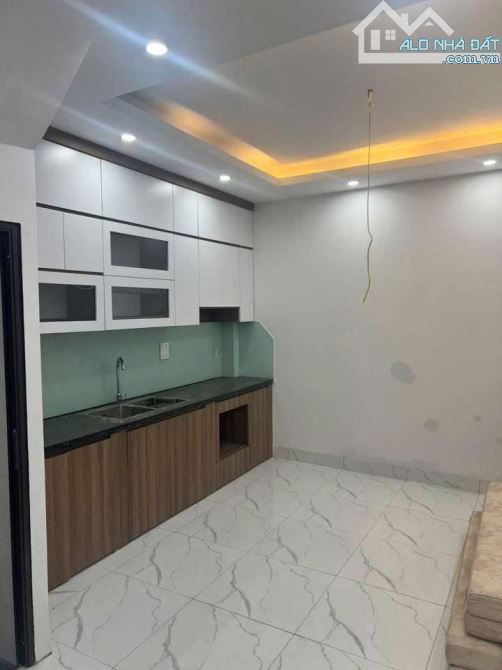 🏠 NHÀ TRẦN QUÝ KIÊN –CHUNG CƯ PHÂN LÔ - TRUNG TÂM CẦU GIẤY – NGÕ Ô TÔ – 4 TẦNG – GIÁ CHỈ - 3