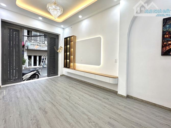 TL CCHỦ-4Tầng-Đồng Bộ Hẻm Oto Tránh-VIP Phú Nhuận-Sổ VuôngA4-DT Sàn 120m2-Sát MT-Chỉ 9.09T - 3