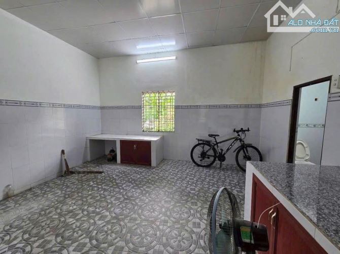 Cần Bán nhanh Cănnhaf ở tân hiệp Hóc Môn 720triệu Sổ hồng Riêng 94m2 bao Phí Thuế - 3