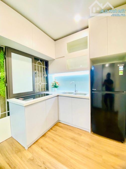 BÁN NHÀ PHỐ THI SÁCH - LÒ ĐÚC HAI BÀ TRƯNG - 70 M2-2 NGỦ - 4,86 TỶ - 3
