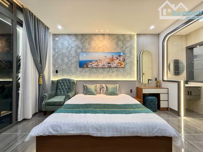 🏆Nhà 5 tầng đường Số 8 P 11 Gò Vấp ngang chuẩn 4,2m- DT sàn 300m2- đường trước nhà 6m - 3