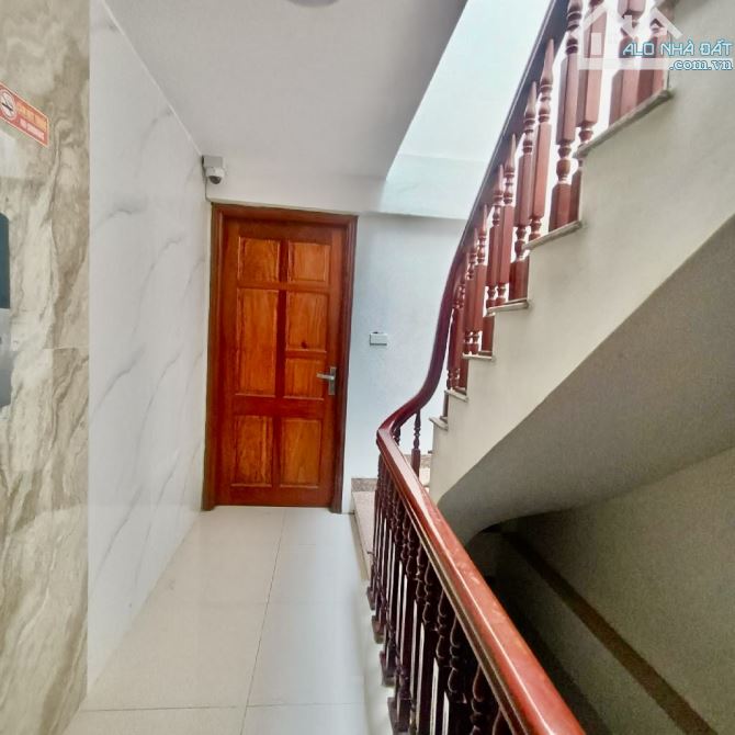 Kinh Doanh Dòng Tiền - Thu Nhập Khủng-50 M x 8 Tầng - THang Máy - Ô Tô Đỗ Cửa -16 TỶ - 3
