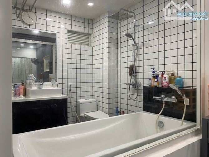 HẺM BA GÁC – NHÀ MỚI FULL NỘI THẤT XỊN  - 2 TẦNG - 7 .5TỶ - CÔ GIANG - PN - - 3