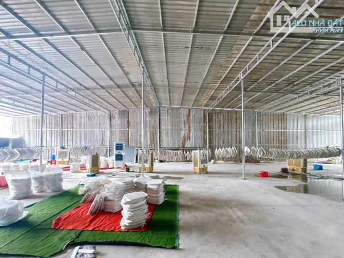BÁN RẺ KHO, NHÀ XƯỞNG TRẢNG DÀI, GÓC 2 MẶT TIỀN ĐƯỜNG NGUYỄN KHUYẾN, SỔ HỒNG RIÊNG - 3
