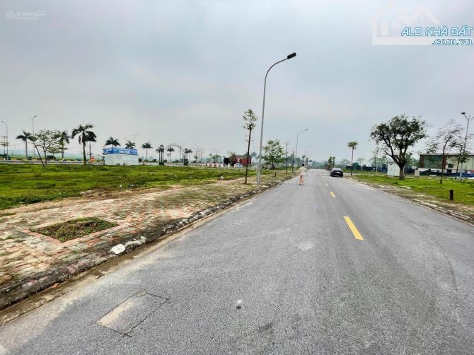 BÁN LÔ ĐẤT DỰ ÁN AN BÌNH TAM GIÁC KCN YÊN PHONG, BẮC NINH - 100M2 - 2,6 TỶ - 3