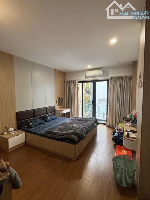 BÁN NHÀ PHÂN LÔ Ô TÔ TRÁNH PHỐ KIM ĐỒNG VỈA HÈ HAI BÊN CHỦ CẦN BÁN 50M2 GIÁ 16 TỶ - 3