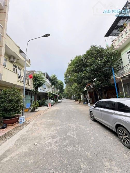 Bán nhà 1T2L 4x15m, đường số 3 KDC Toa Xe p.Dĩ An gần Vincom 550 - 4