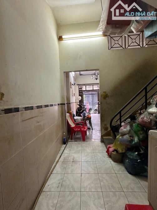 Nhà bán: cư xá Đồng Tiến. Thành Thái. Q10. DTSD 48m2. 4 tầng. Giá 9,3 tỷ - 4