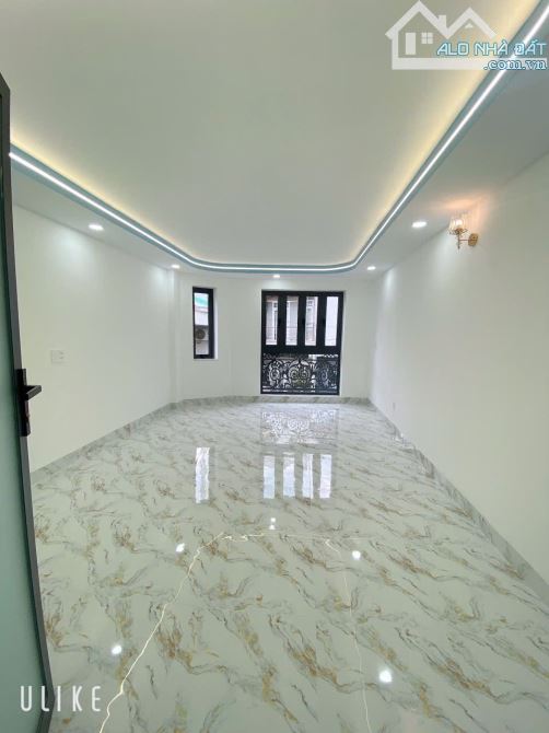 Bán nhà Hẻm Xe Tải sát MT đường🇻🇳 DT 4x8m - 4 Tầng XÂY MỚI KIN - 4