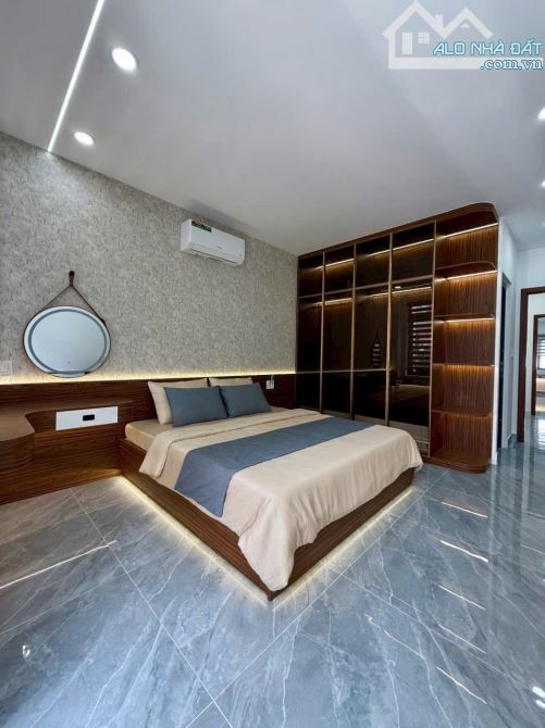 Siêu phẩm nhà đẹp Quận 12, đường Dương Thị Mười, 5 tầng, hẻm 6m, 4*19m, nhỉnh 8 tỷ - 4