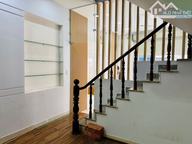 Nhà 3 tầng mặt tiền hẻm đường THẠNH XUÂN 33, Q12, dt 50,3m2 (5,4mx9,4m) đường 8m💰4,95Tỷ - 4