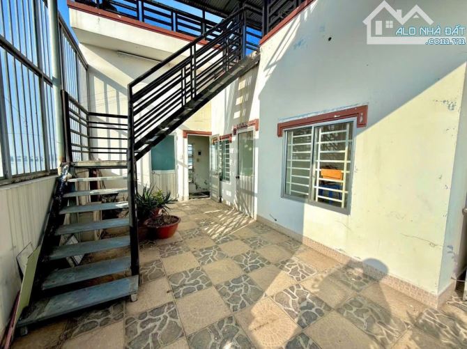Bán Nhà Mặt Tiền Huỳnh văn nghệ, Bửu Long biên hòa đồng Nai  -Nhà 1 Trệt 3 Lầu Phòng Khách - 4