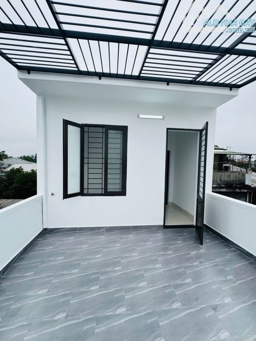 CHỦ CẦN BÁN CĂN NHÀ VỪA HOÀNG THIỆN XONG,CHỈ XÁCH VALI VÀO LÀ Ở NGAY TTTP HUẾ.   Đặng huy - 4