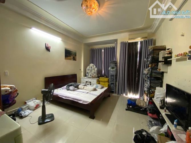 DIỆN TÍCH KHỦNG THUÊ CAO GIÁ TỐT-NHÀ 4,3×28-3LẦU- M.TIỀN ĐƯỜNG NHÁNH QUANG TRUNG GÒ VẤP - 4
