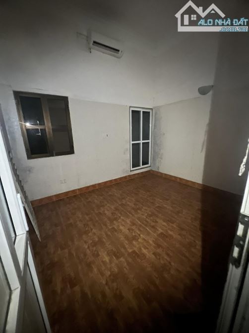 Bán nhà Hoàng Quốc Việt Cầu Giấy. Sổ vuông 41m, 4 tầng MT4m1 Giá 16 tỷ Ngõ ô tô tránh - 4
