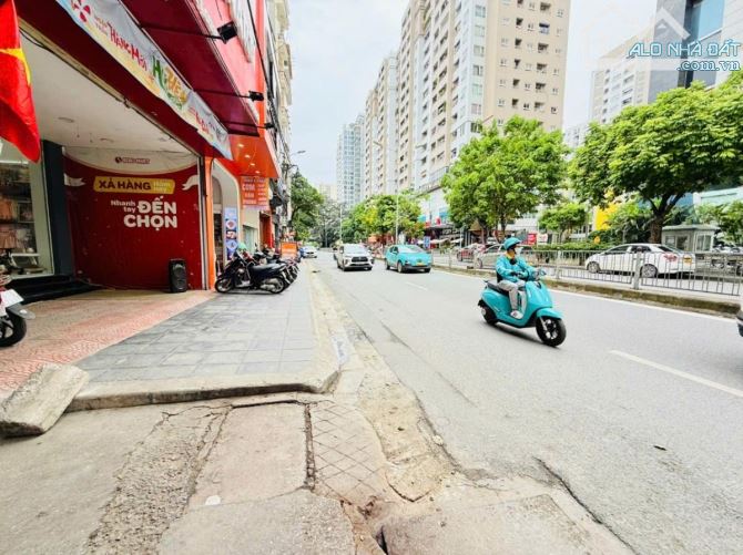 Nhà gần phố Vũ Trọng Phụng, Thanh Xuân, 70m2, lô góc, ô tô đỗ cửa, kinh doanh - 4
